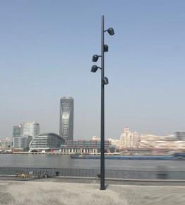 上海黄浦江沿岸